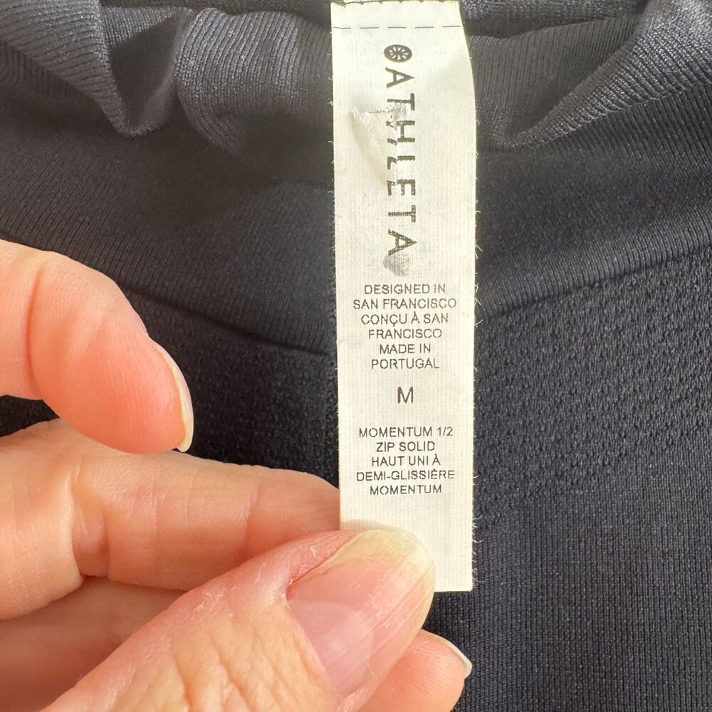 NWT Athleta Momentum 1/2 Zip Top in Black - Picture 9 of 10